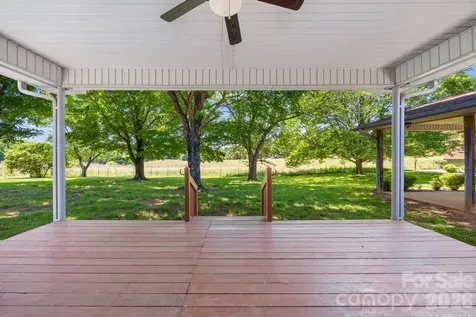 406 Kistler Farm Road Mooresville NC 28115
