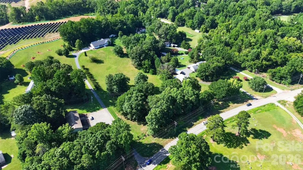 2004 Fountain Lane Stanley NC 28164