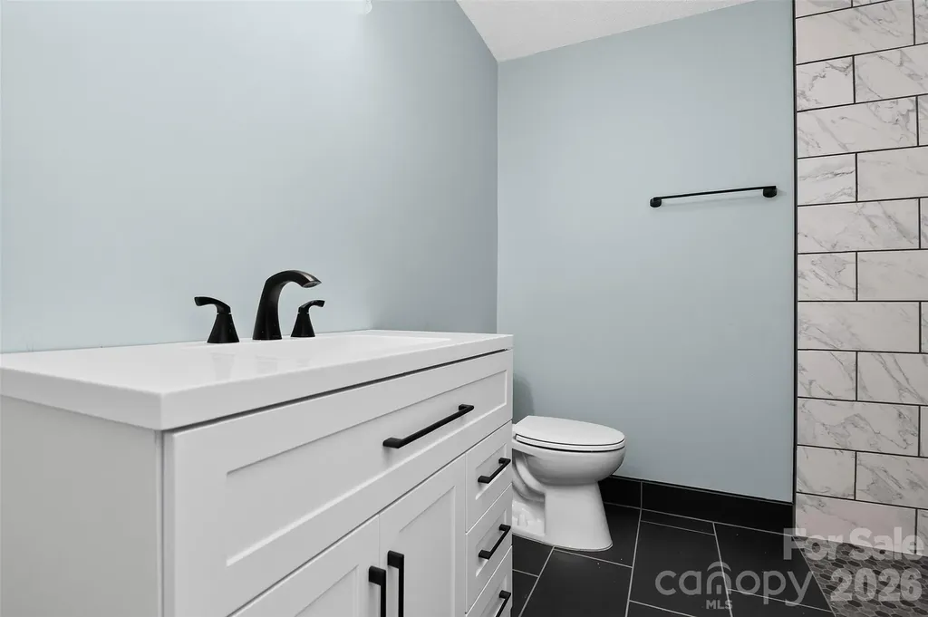 2004 Fountain Lane Stanley NC 28164