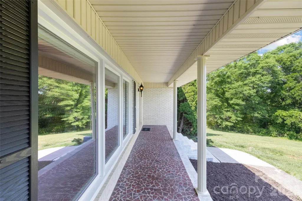2004 Fountain Lane Stanley NC 28164