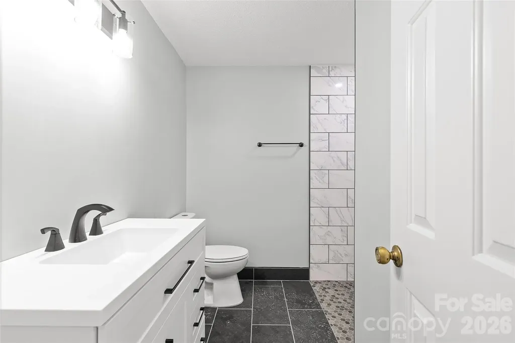 2004 Fountain Lane Stanley NC 28164