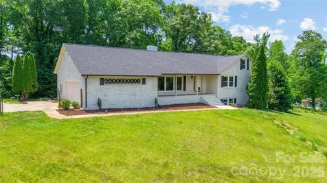 2004 Fountain Lane Stanley NC 28164