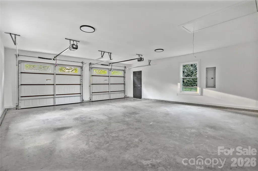 3730 Club House Drive NE Conover NC 28613