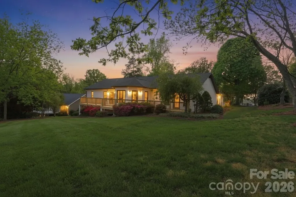 3730 Club House Drive NE Conover NC 28613