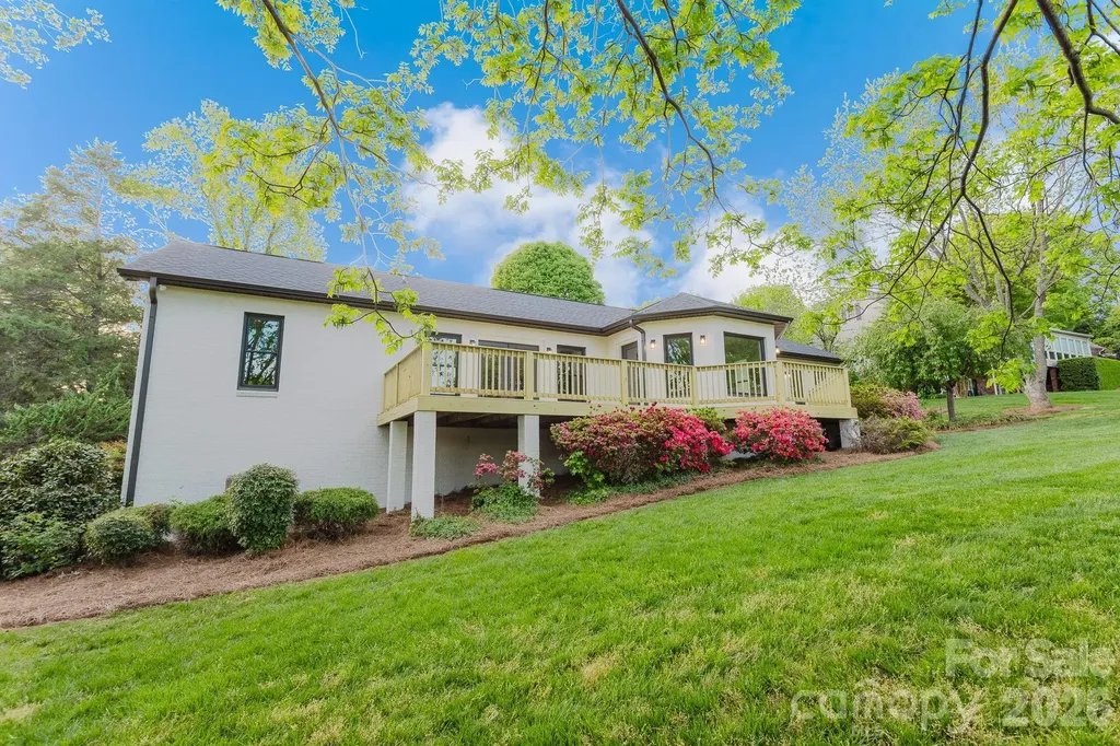 3730 Club House Drive NE Conover NC 28613