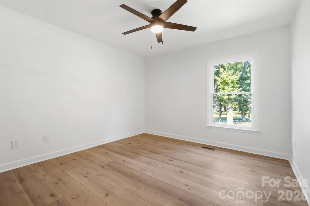 3730 Club House Drive NE Conover NC 28613
