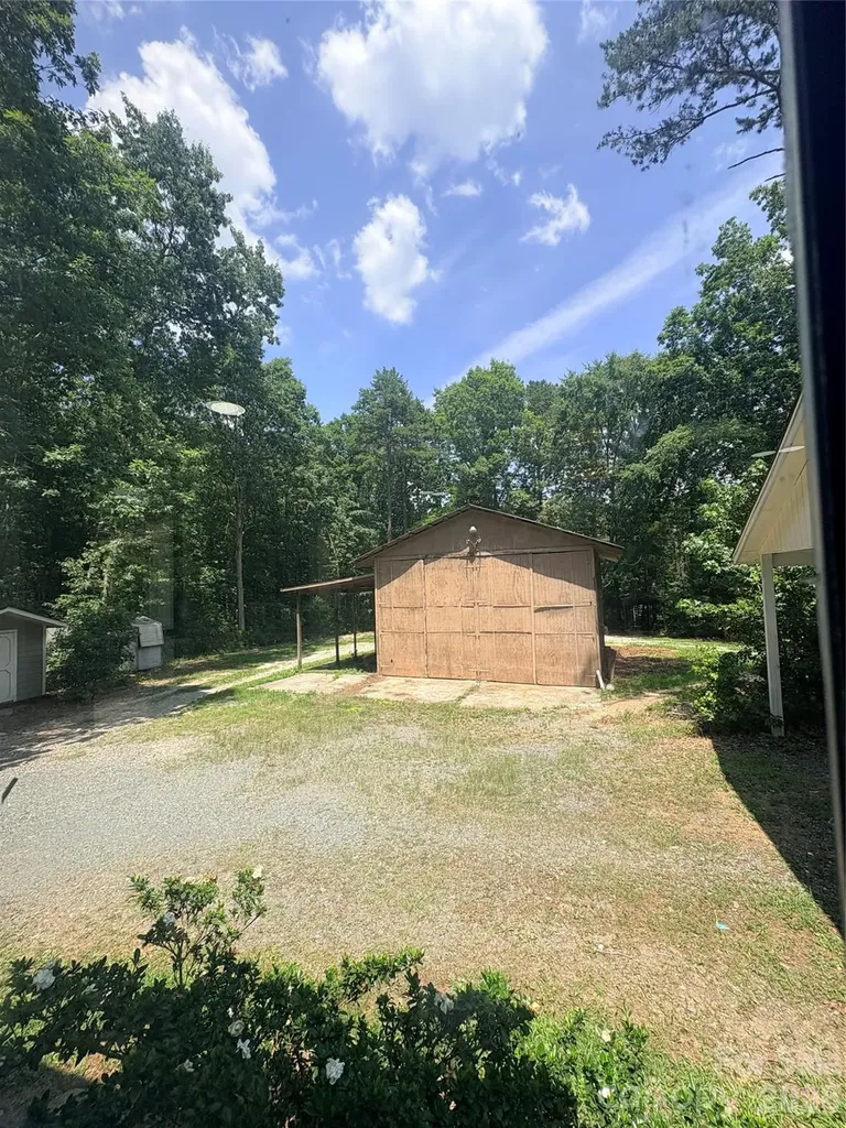 14851 Bethel Avenue Extension Midland NC 28107