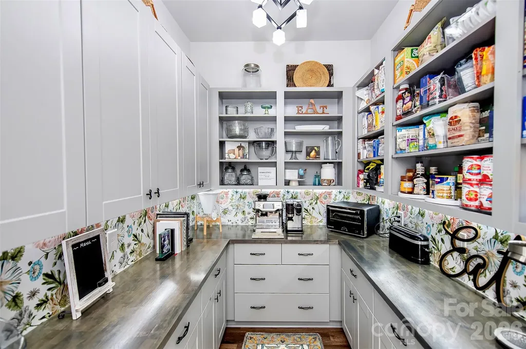 2080 Garden Terrace Circle Marvin NC 28173