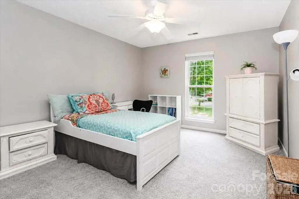6803 Lowesville Lane Stanley NC 28164