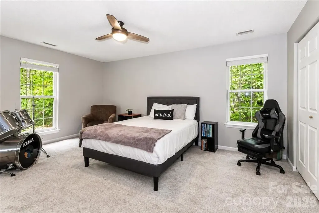 6803 Lowesville Lane Stanley NC 28164