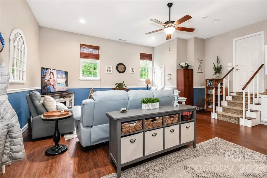 6803 Lowesville Lane Stanley NC 28164