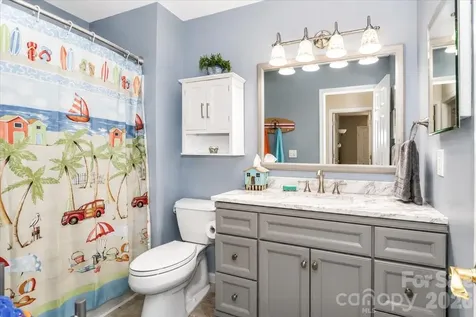 6803 Lowesville Lane Stanley NC 28164