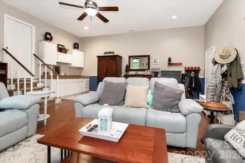 6803 Lowesville Lane Stanley NC 28164