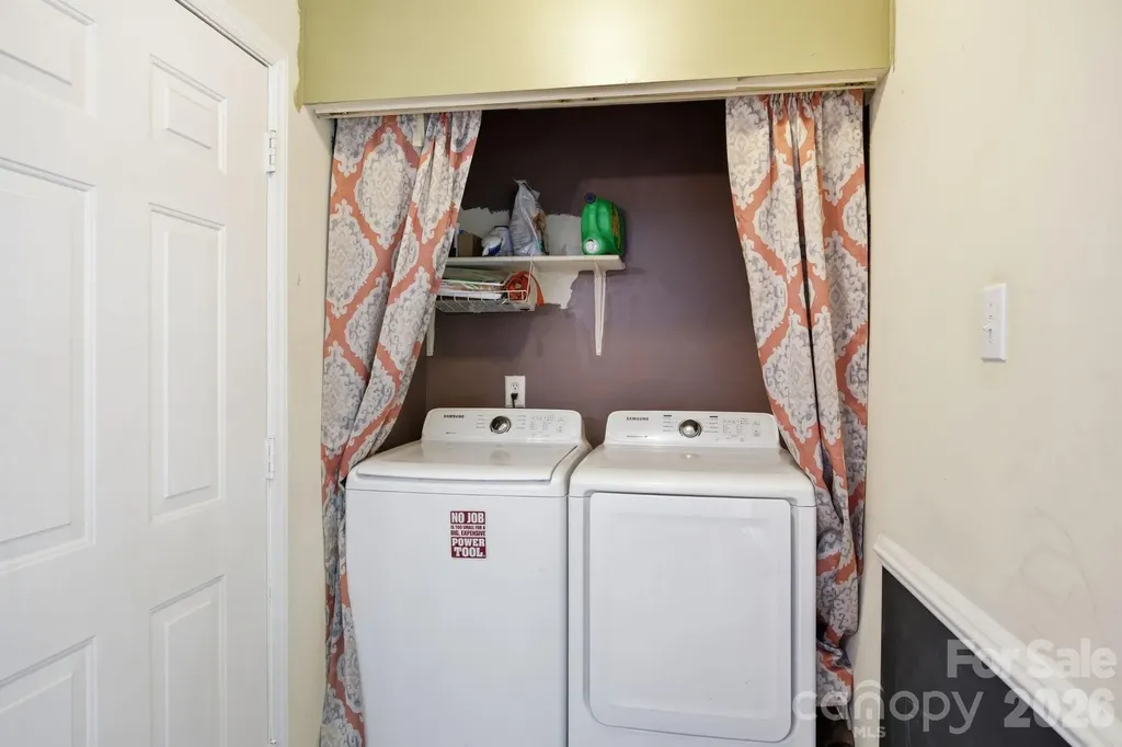 129 Salem Meadow Drive Statesville NC 28625