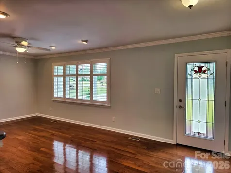 158 W Meadowview Drive Statesville NC 28625