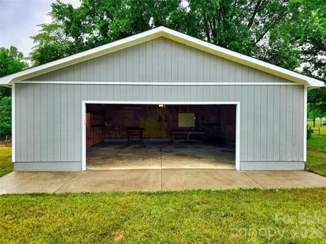 158 W Meadowview Drive Statesville NC 28625