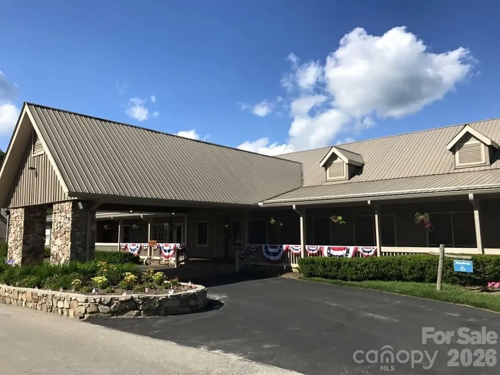 21 Overlook Drive Mars Hill NC 28754