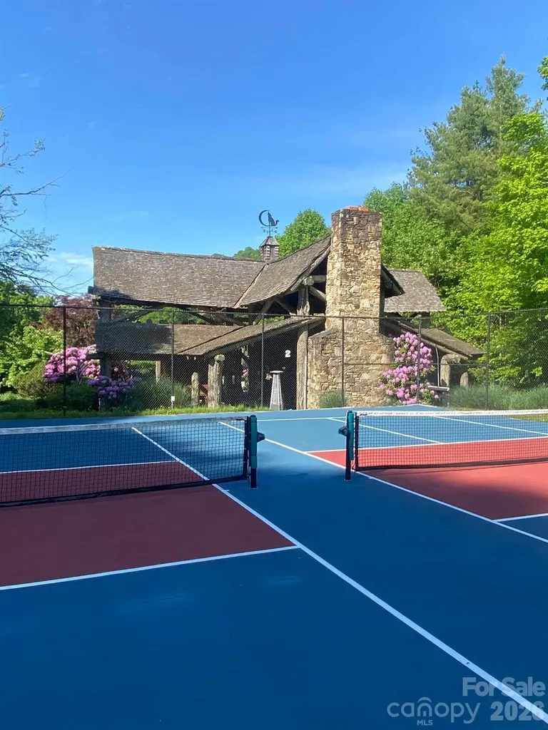 21 Overlook Drive Mars Hill NC 28754