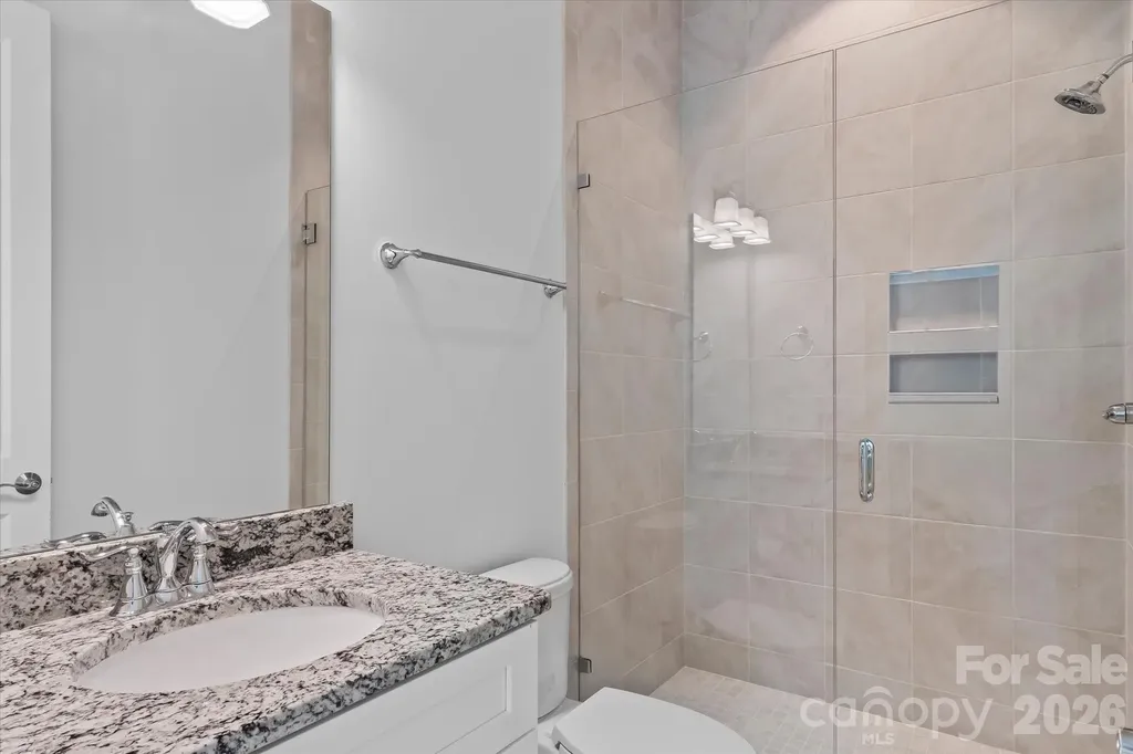 176 Hazelton Loop Mooresville NC 28117