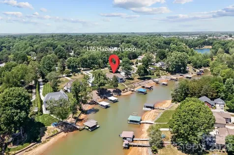 176 Hazelton Loop Mooresville NC 28117