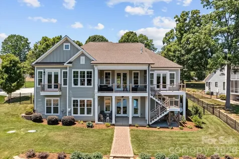 176 Hazelton Loop Mooresville NC 28117