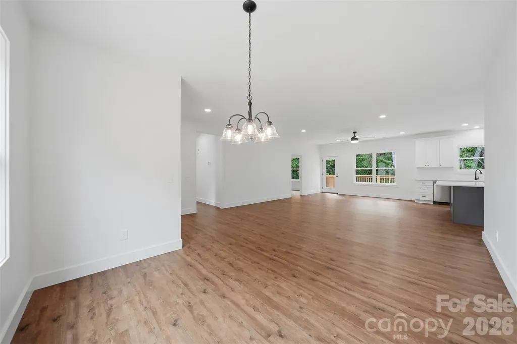 414 Scarlett Oak Court NE Lenoir NC 28645