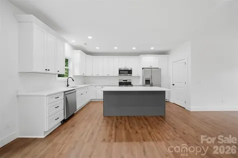 414 Scarlett Oak Court NE Lenoir NC 28645