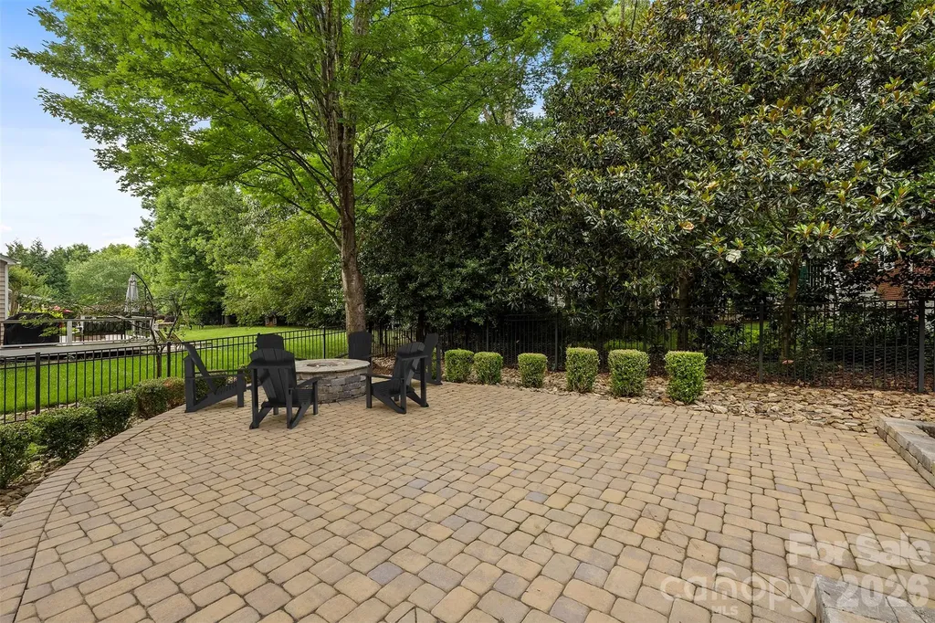 8023 Pendley Lane Huntersville NC 28078