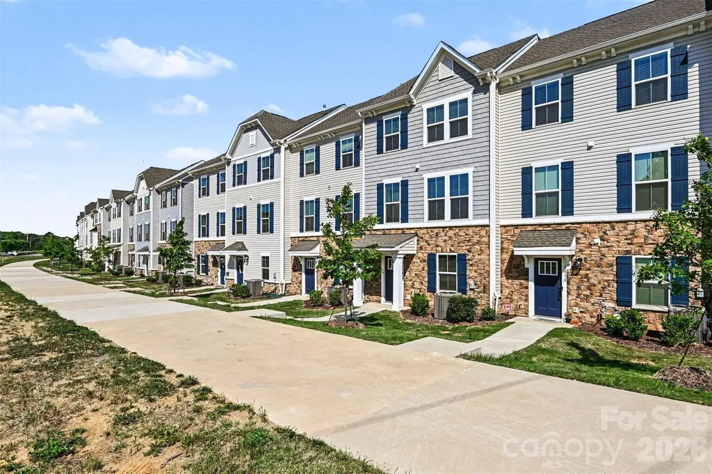1414 Newell Towns Lane Charlotte NC 28262
