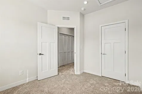 1414 Newell Towns Lane Charlotte NC 28262