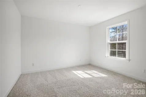 1011 High Bluff Point SE Waxhaw NC 28173