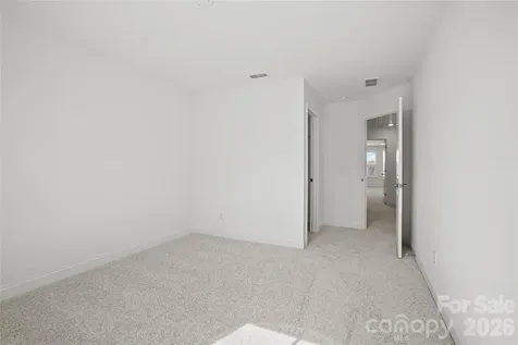 1011 High Bluff Point SE Waxhaw NC 28173