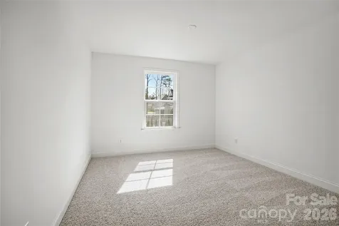 1011 High Bluff Point SE Waxhaw NC 28173