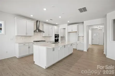 1011 High Bluff Point SE Waxhaw NC 28173