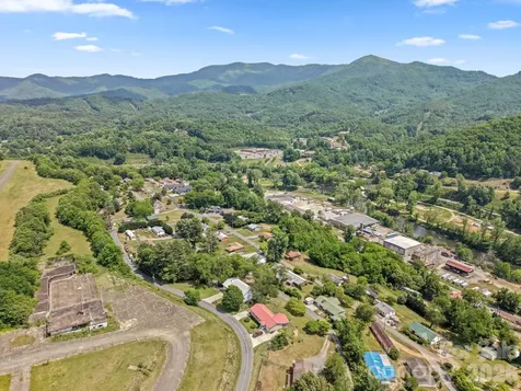533 Lemons Branch Road Bryson City NC 28713