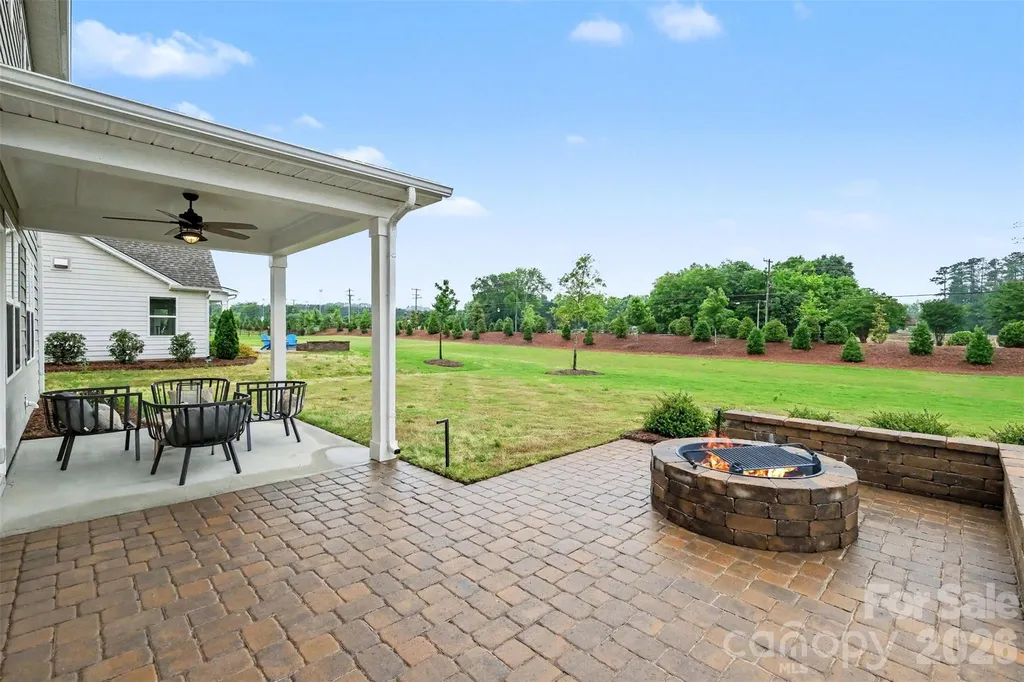 3808 Dahlia Drive Harrisburg NC 28075