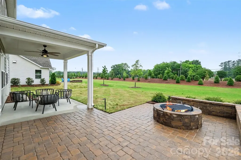 3808 Dahlia Drive Harrisburg NC 28075