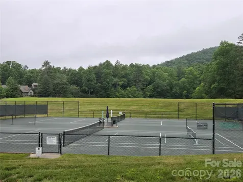 101 Hawks Crest Brevard NC 28712