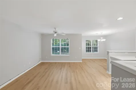 8144 Christmas Court Charlotte NC 28216
