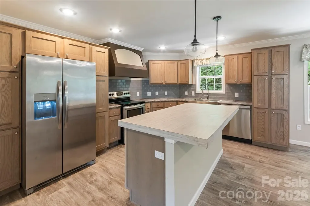 1060 Pickens Highway Rosman NC 28772