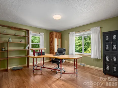 112 Lyndale Road Hendersonville NC 28739