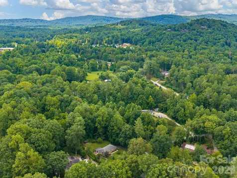 112 Lyndale Road Hendersonville NC 28739