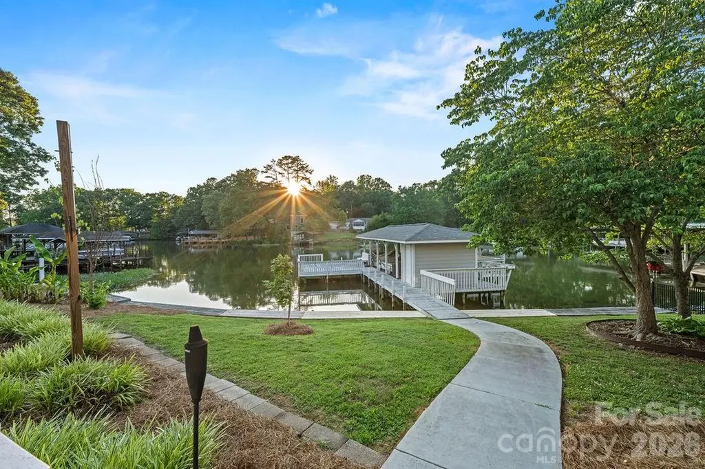 47209 Paradise Lane Norwood NC 28128