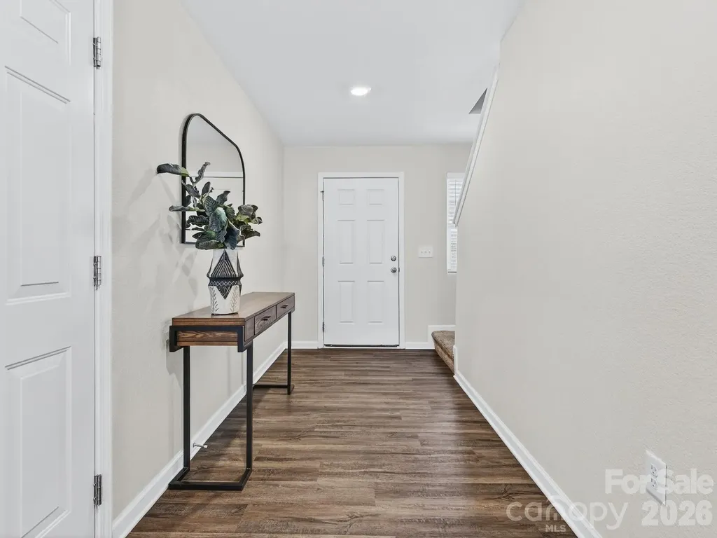 8128 Derby Woods Lane Charlotte NC 28214