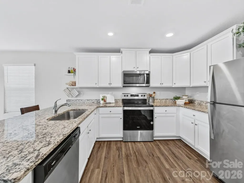 8128 Derby Woods Lane Charlotte NC 28214