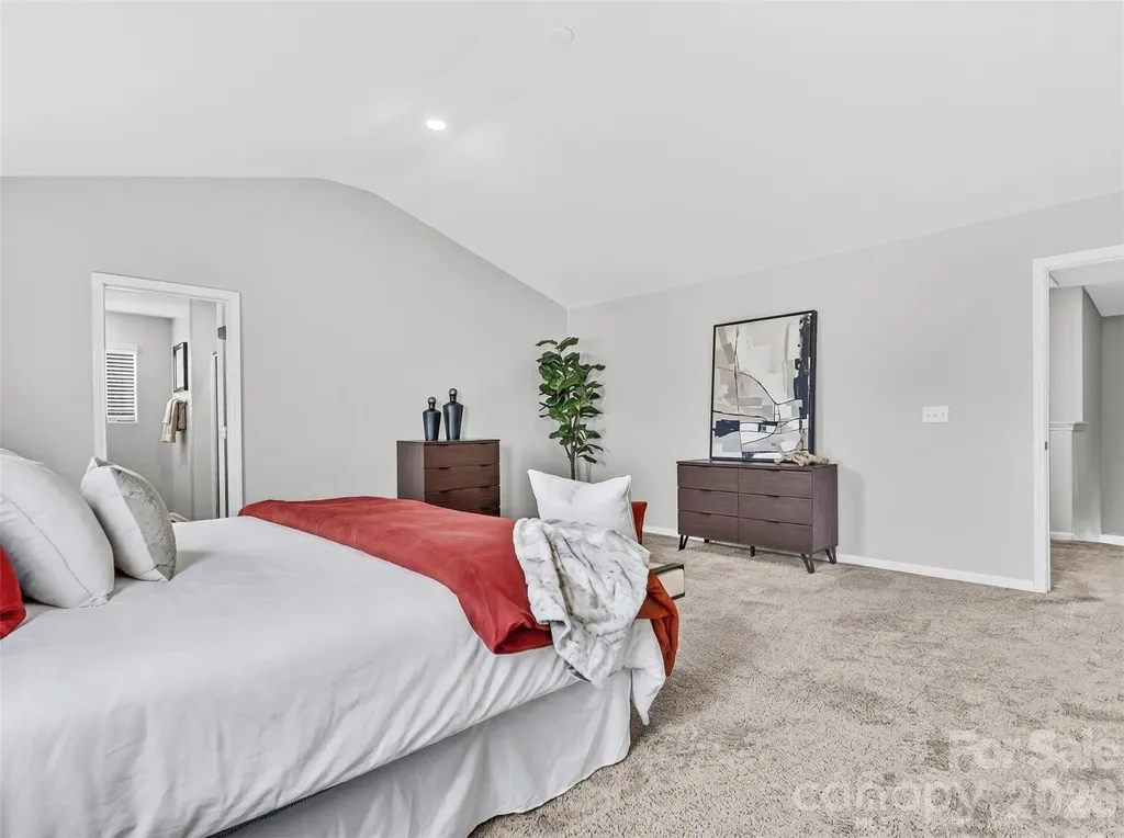 8128 Derby Woods Lane Charlotte NC 28214