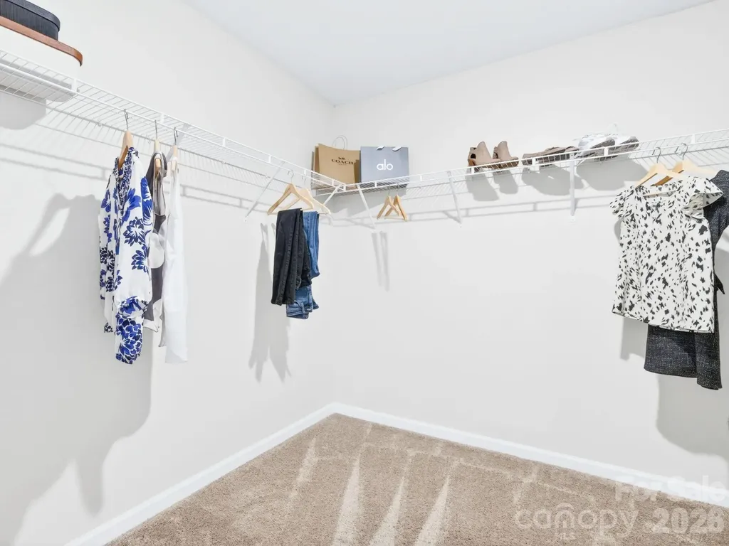 8128 Derby Woods Lane Charlotte NC 28214