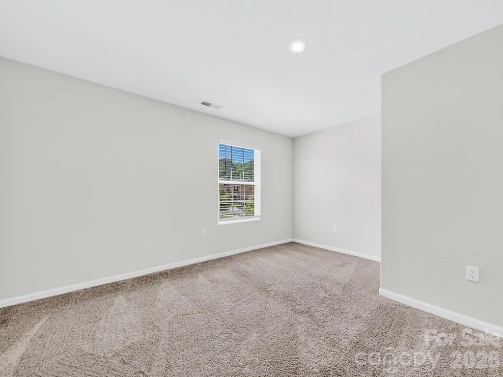 8128 Derby Woods Lane Charlotte NC 28214