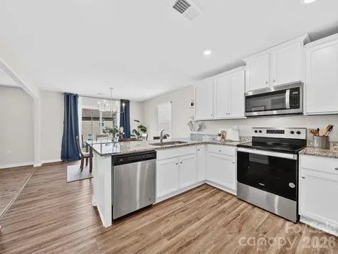 8128 Derby Woods Lane Charlotte NC 28214