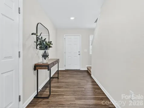 8128 Derby Woods Lane Charlotte NC 28214